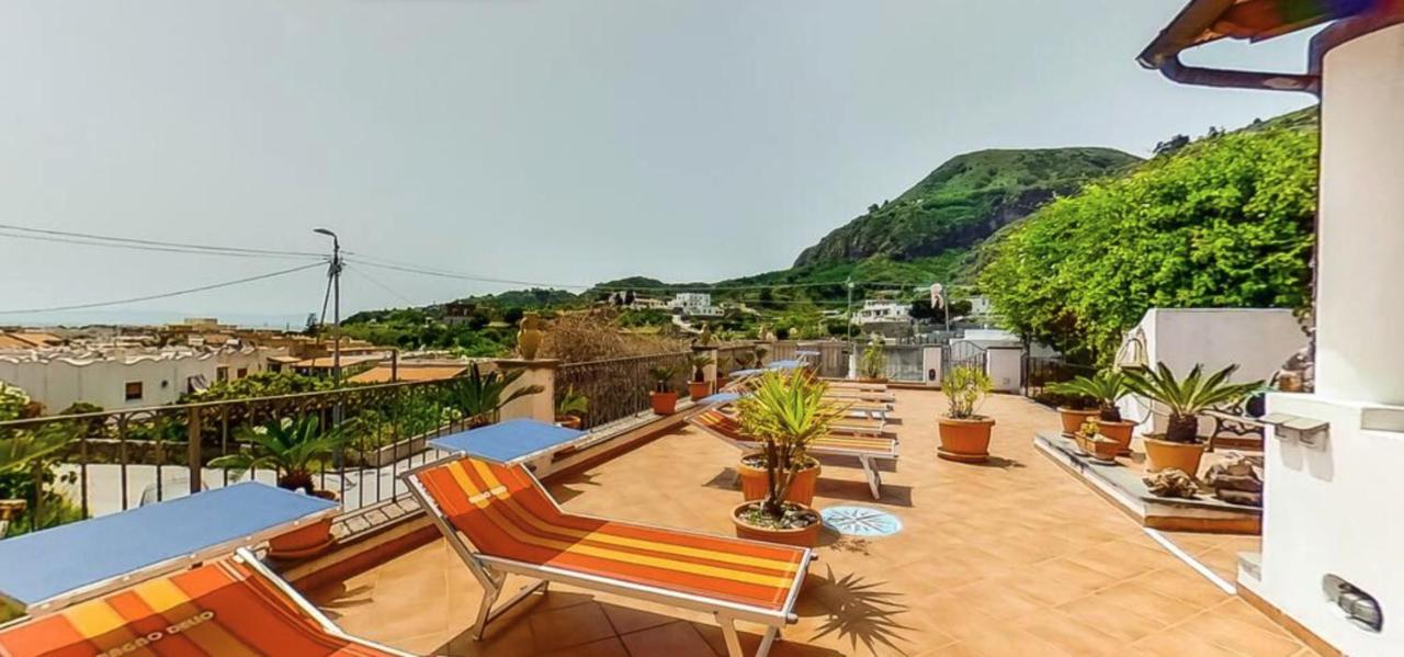 Casa Vacanza Artemis Đảo Lipari Ngoại thất bức ảnh