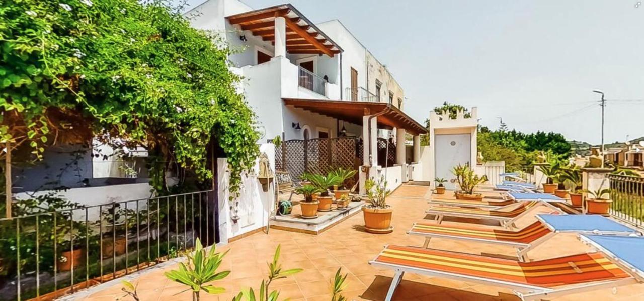 Casa Vacanza Artemis Đảo Lipari Ngoại thất bức ảnh