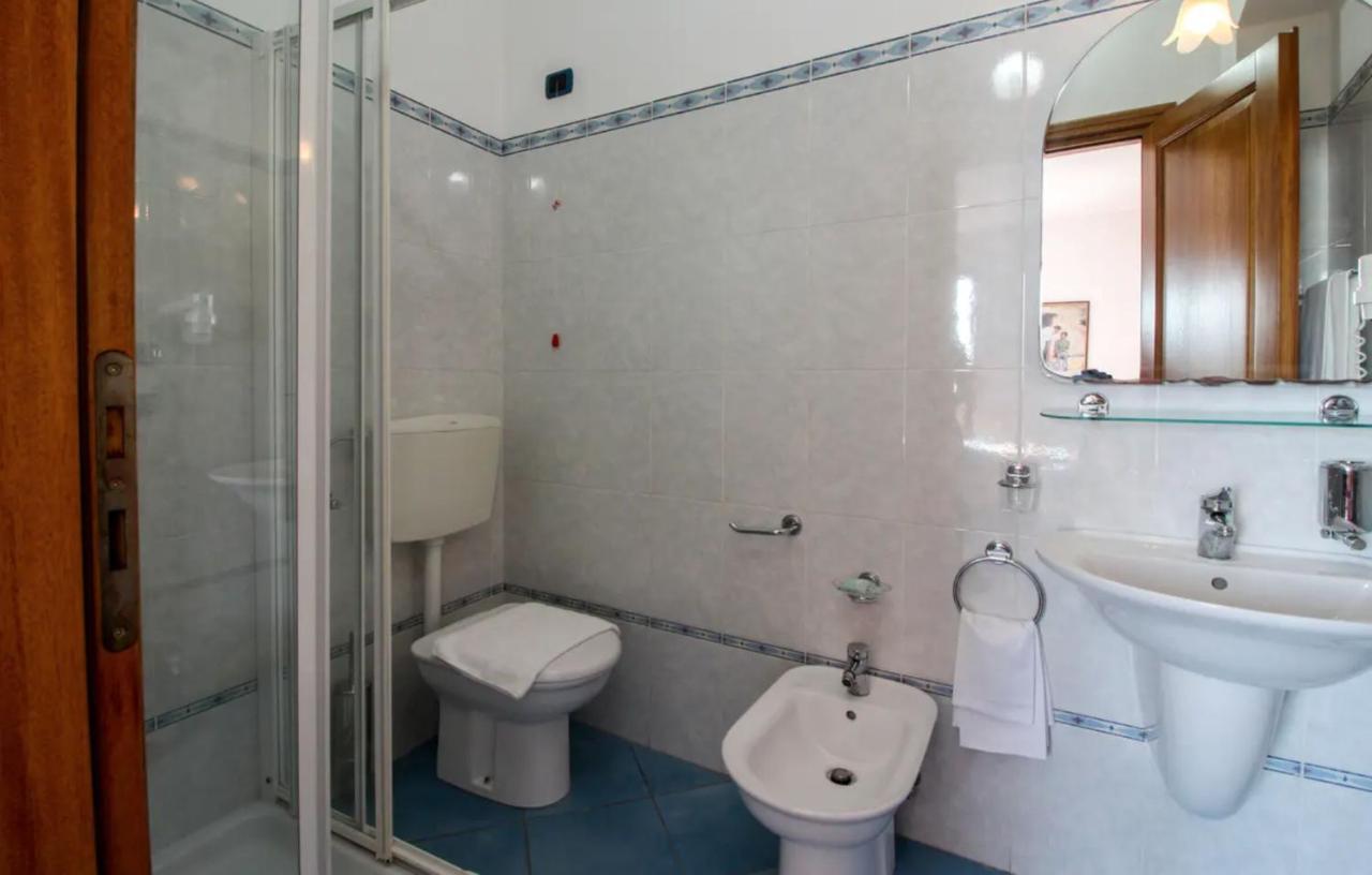 Casa Vacanza Artemis Đảo Lipari Ngoại thất bức ảnh